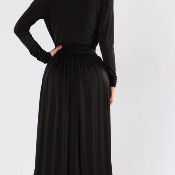 Black Maxi High Slit Dress - Picture 2 of 2